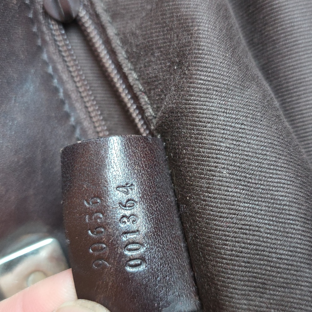 Gucci Messenger Bag - Picture 8 of 10